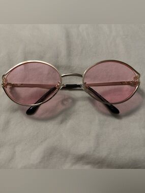 Classic Round Pink Lens Sunglasses - Gold Frame